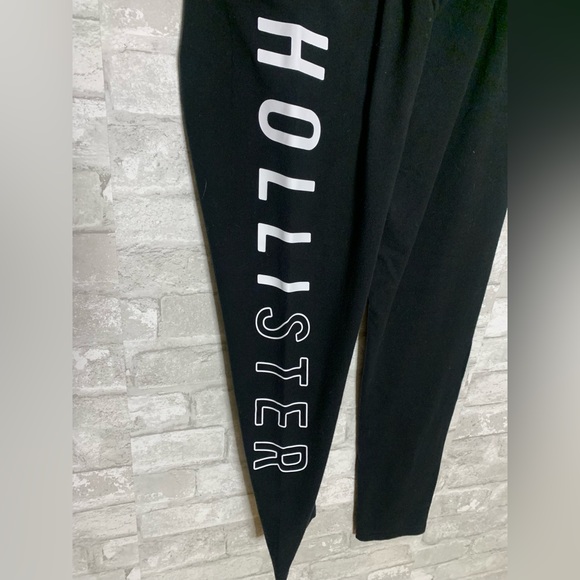 Hollister Pants - Large. Hollister black leggings